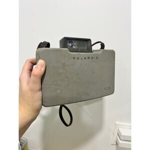 Vintage Polaroid Land Camera Automatic 125 in case with pamphlet